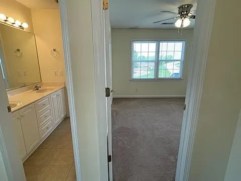 902 Nottingham Dr — Photo 16