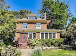 863 Vernon Ave, Glencoe, IL 60022