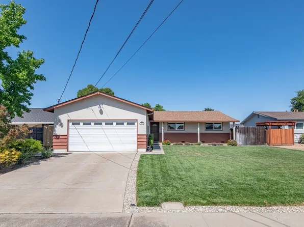 1038 Apache St, Livermore, CA 94551