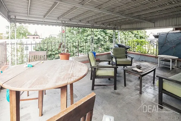 Rented by Ideal Properties Group | media 8