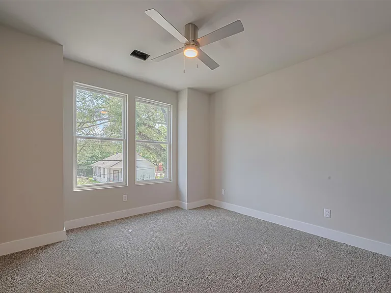 7207 Force St — Photo 25