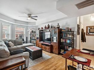 6417 N Greenview Ave APT 3W, Chicago, IL 60626