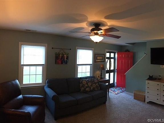 5th image of 6462 Mary Esther Ln