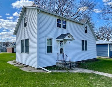 675 Maple St, Wabasso, MN, 56293