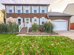 5309 Club Head Rd, Virginia Beach, VA 23455