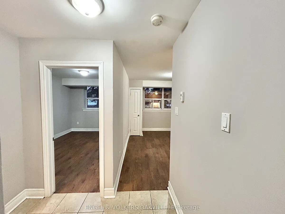 Building Photo - 90 25th St #32
