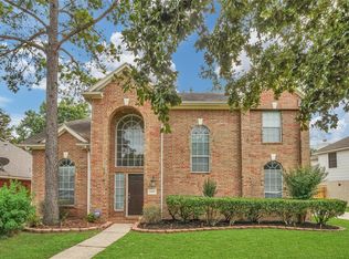 19415 Papago Dr, Tomball, TX 77377