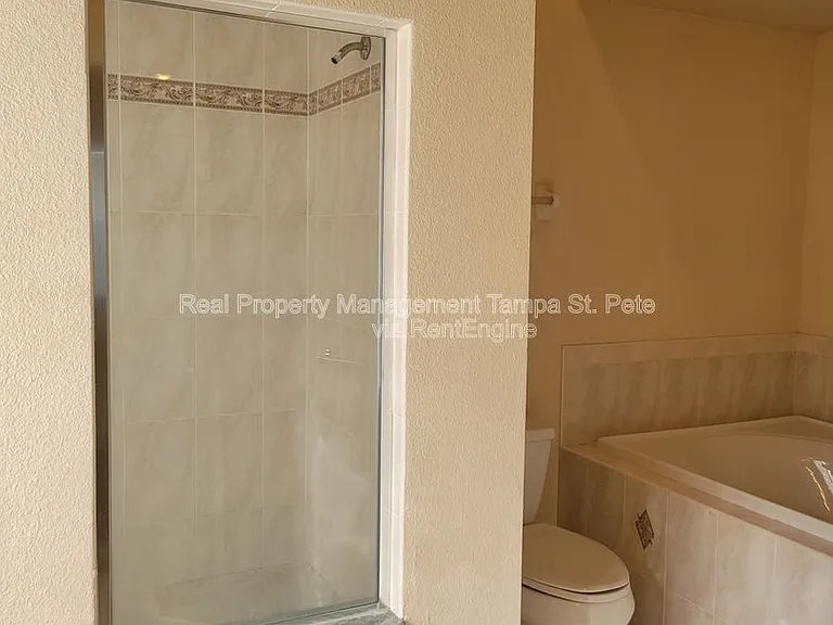 1314 Avonwood Ct — Photo 16