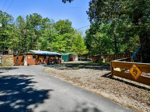 5549 Highway 8 E, Mena, AR 71953