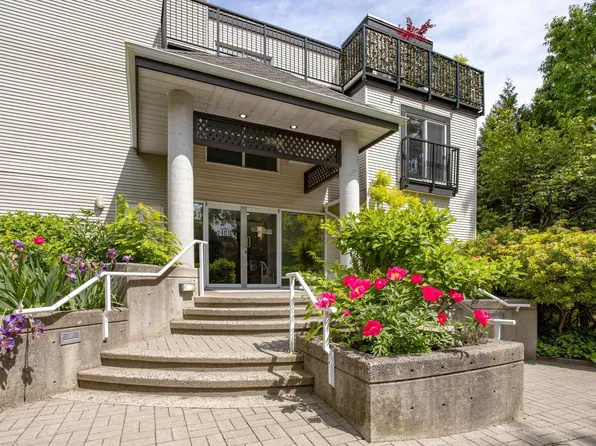 2401 Hawthorne Ave #112, Pt Coquitlam, BC V3C 6E9