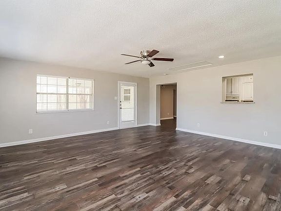 4th image of 2007-1403 Rosewood Ln #Ln4007-4007