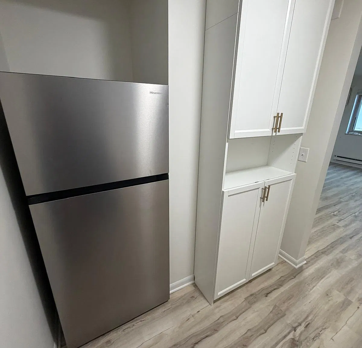 1 bed, 700 sqft, $1,299 — Photo 3