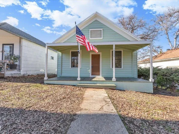 18508 Madrone St, Tuolumne, CA 95379