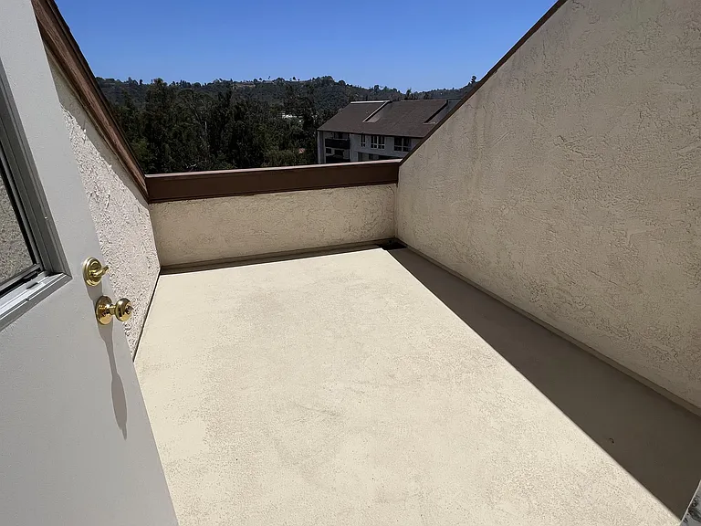6151 Rancho Mission Rd #314 — Photo 23