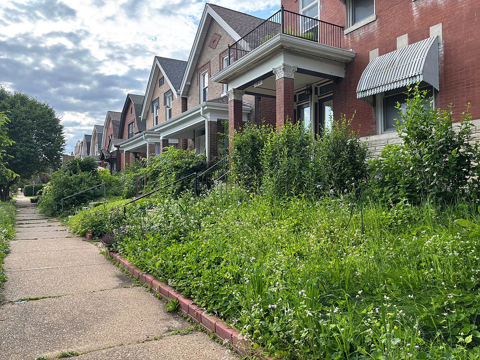 1st image of 2841 Sidney St #1F