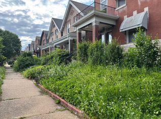 2841 Sidney St #1F, Saint Louis, MO 63104