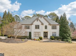 560 Hickory Oaks Ct, Milton, GA 30004