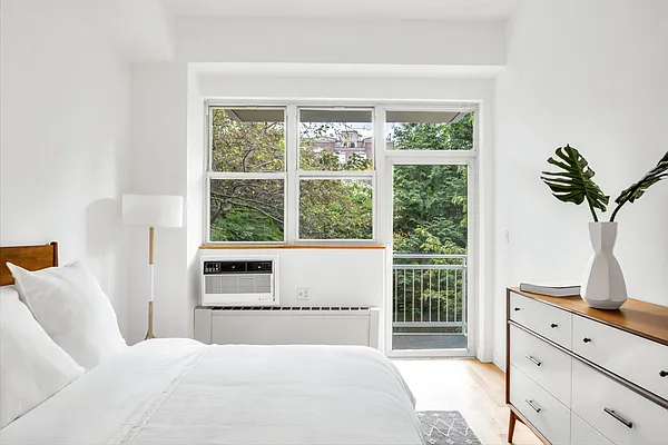 Rented by Corcoran | media 19