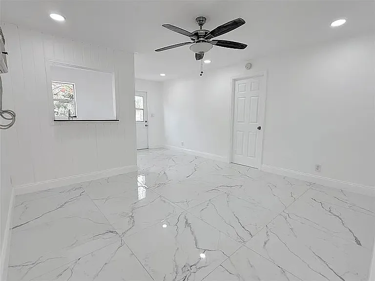1850 Rodman St #1-4 — Photo 8