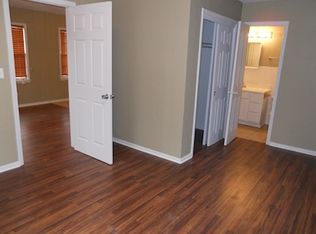 115 Baldwin St, Belton, MO 64012