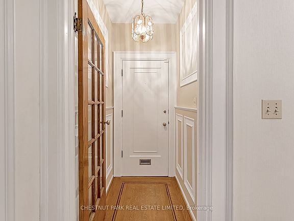 3rd image of 108 Rosedale Heights Dr