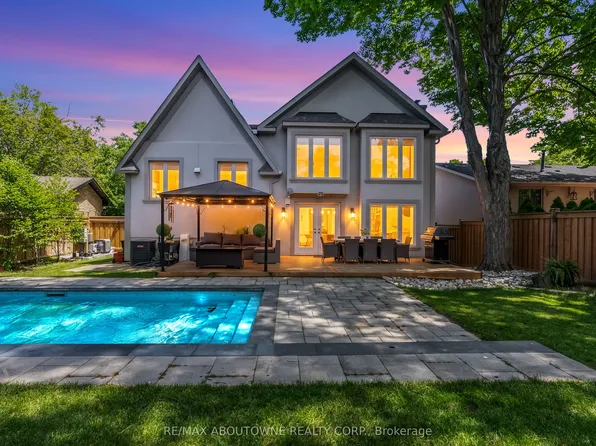 428 Brookmill Rd, Oakville, ON L6J 5K5