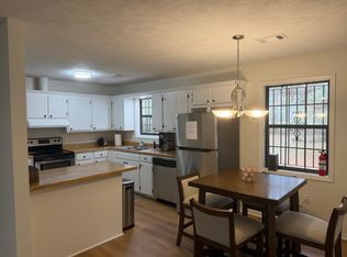 10237 Hillview Dr, Daleville, MS 39326