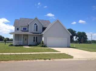 392 Carleen Dr, Lasalle, IL 61301