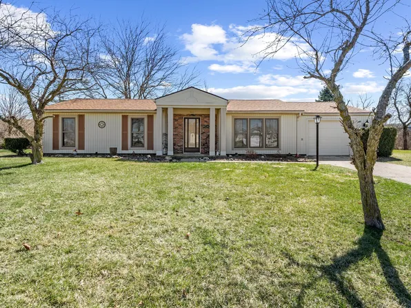 680 Leveque Cir, Carleton, MI 48117