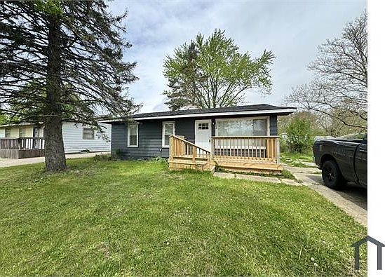 1st image of 6634 Daryll Dr