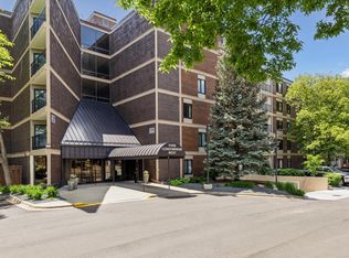 7220 York Ave S APT 210, Edina, MN 55435