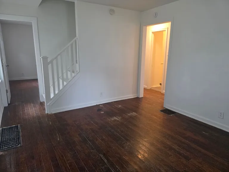1423 N Johnson St — Photo 12