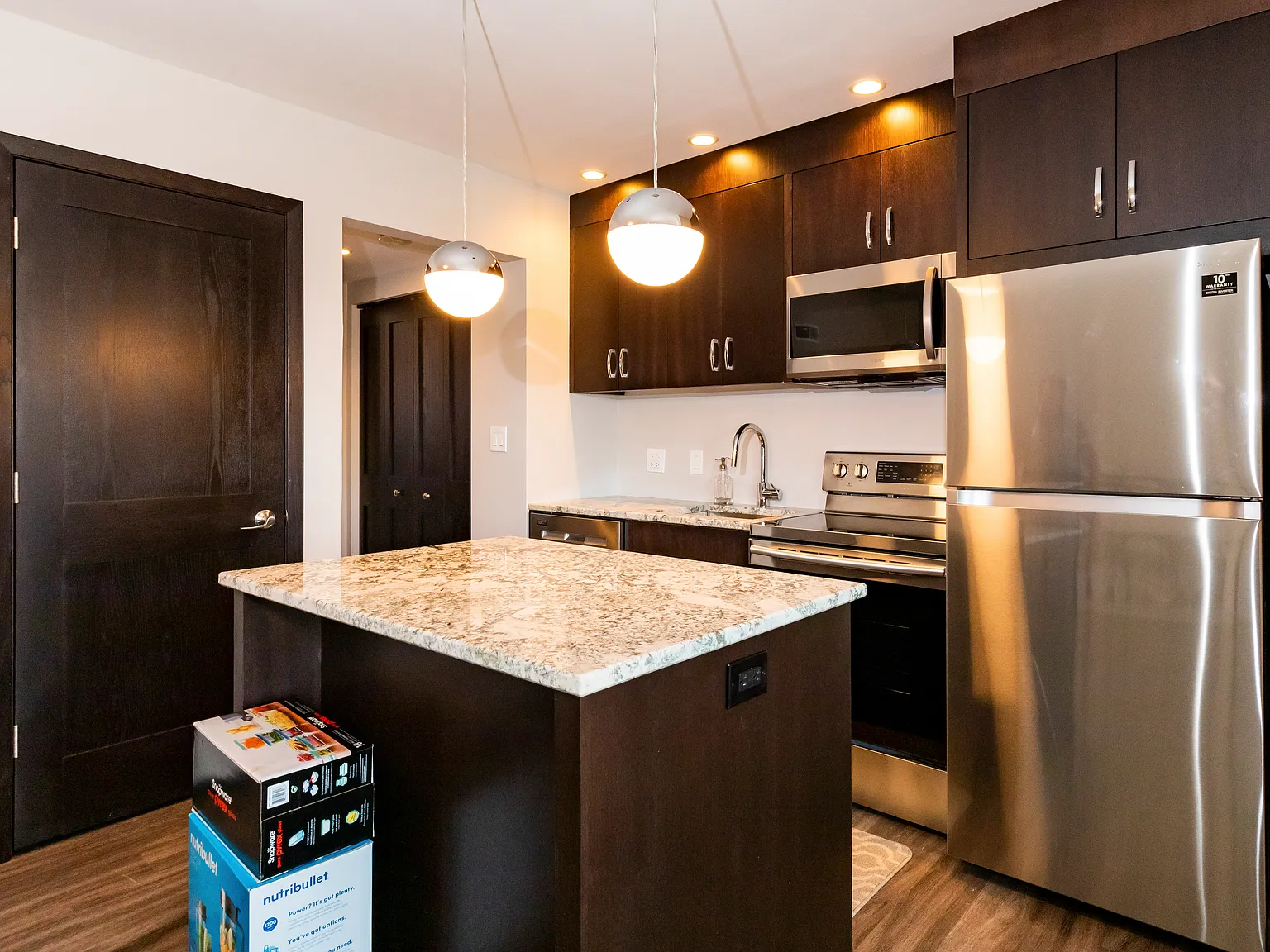 1 bed, 500 sqft, $1,500 — Photo 3