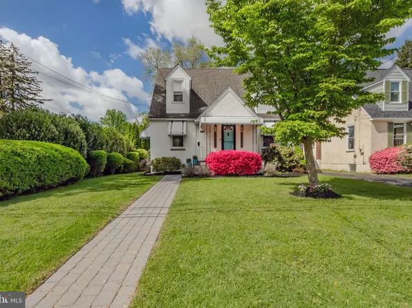 548 Central Ave, Havertown, PA 19083