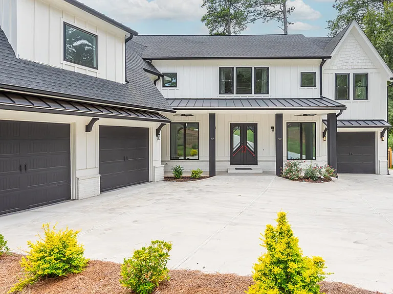 4056 Ashford Dunwoody Rd #1 — Photo 59