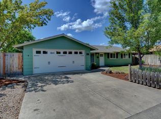 317 Garfield St, Medford, OR 97501