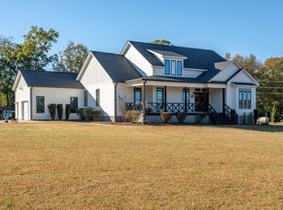 4192 Woodrow Wilson Rd, Cross Plains, TN 37172