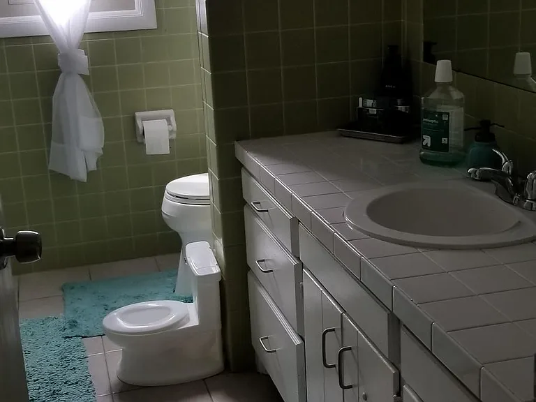 upstairs bathroom