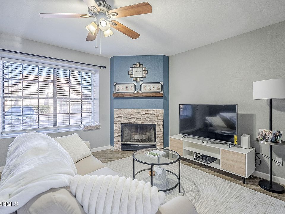 1st image of 921 W UNIVERSITY Drive #1045