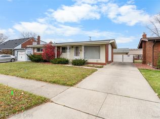 13918 Huntington St, Riverview, MI 48193