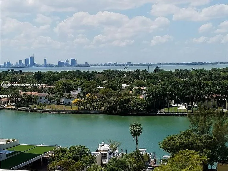 5555 Collins Ave #11U — Photo 24
