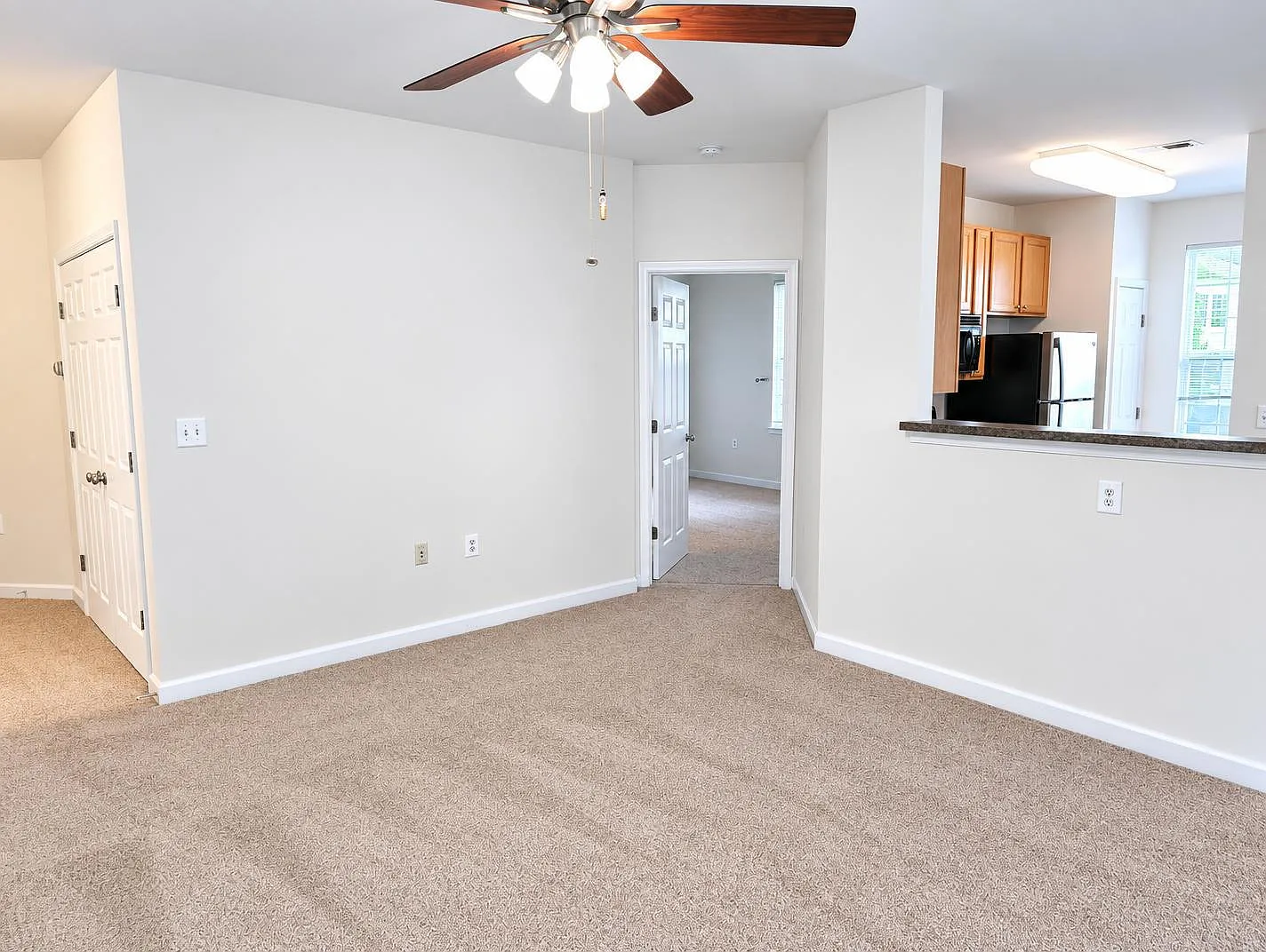 2 bed, 2.0 bath, 1156 sqft, $2,250 — Photo 4