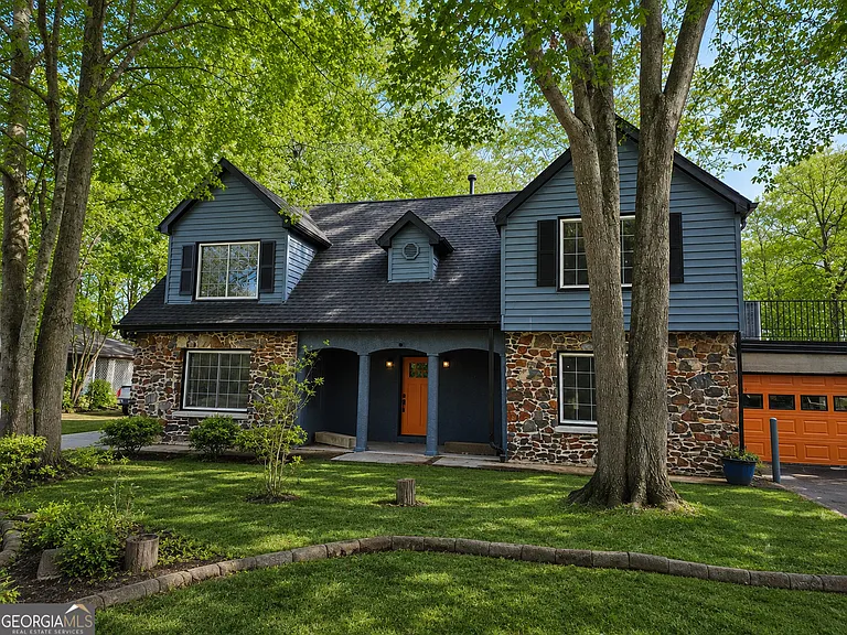 1114 Fayetteville Rd SE — Photo 19