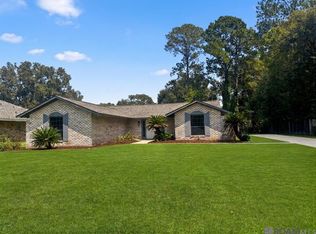 910 Angee Dr, Denham Springs, LA 70726