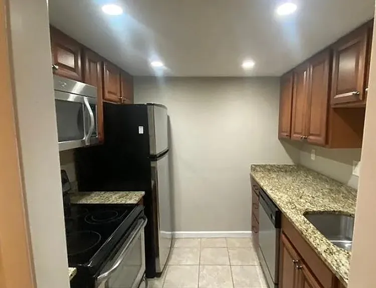 3099 Reeves St SE #1 — Photo 8