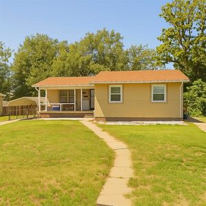 1917 6th Ave, Dodge City, KS, 67801