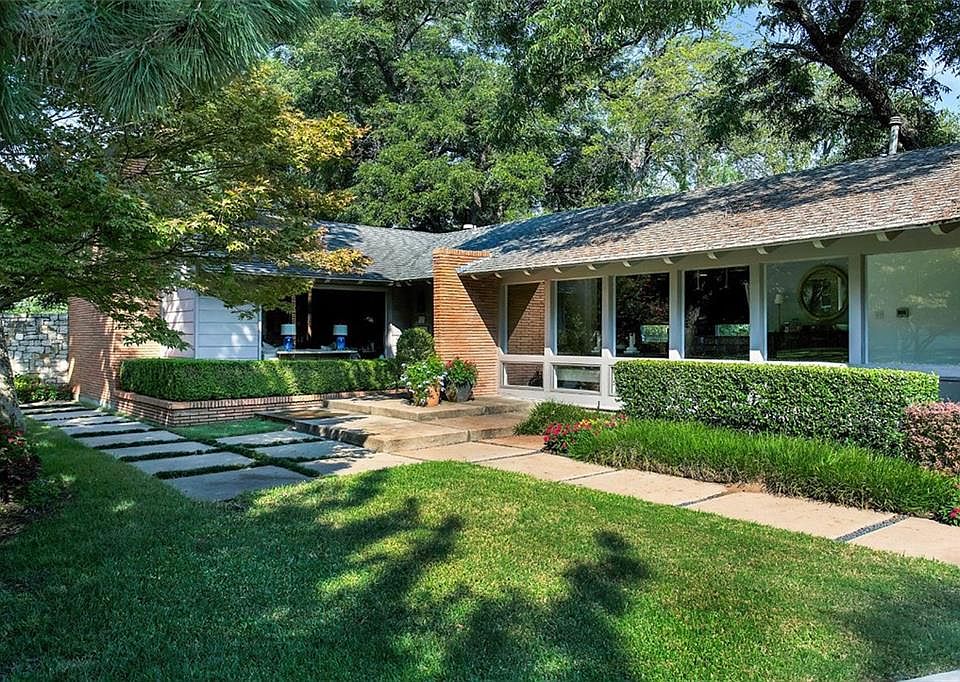 1st image of 925 Meadow Oaks Dr