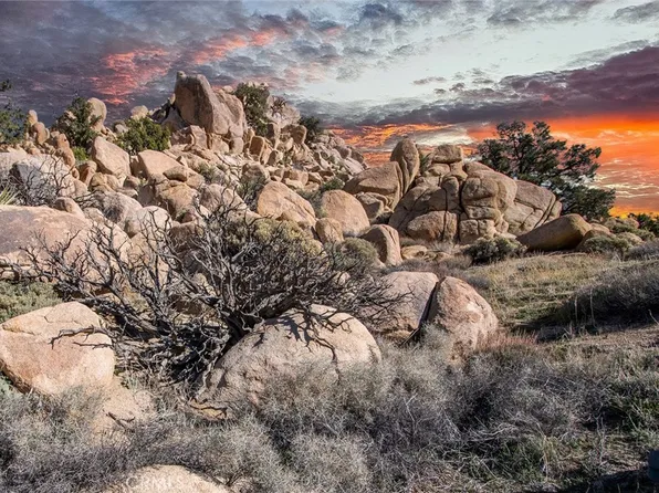 6274 Omega Trl, Yucca Valley, CA 92284