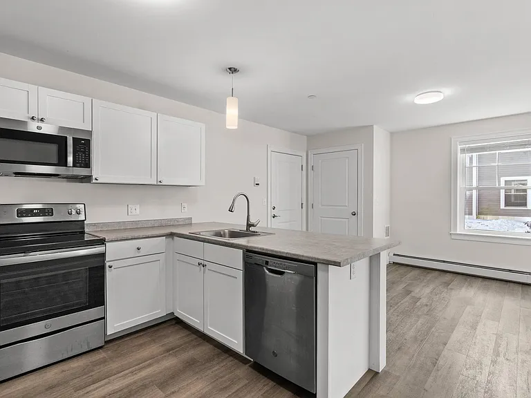 Apartments at Brunswick Landing — Photo 6