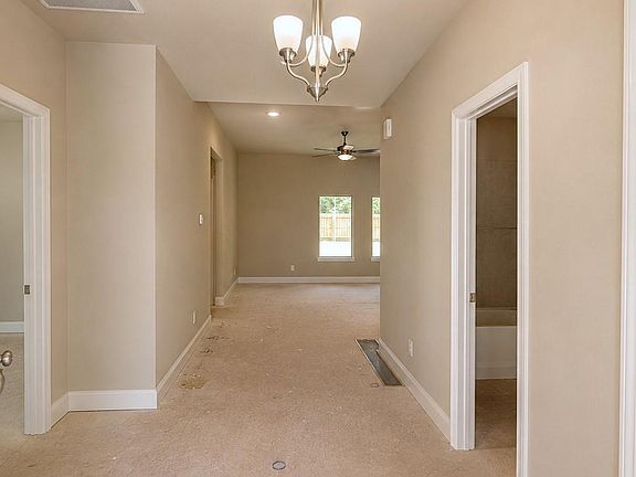 2nd image of 15854 Aspen Dr